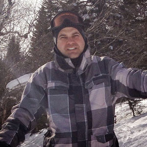 Meet your Posher, Eric